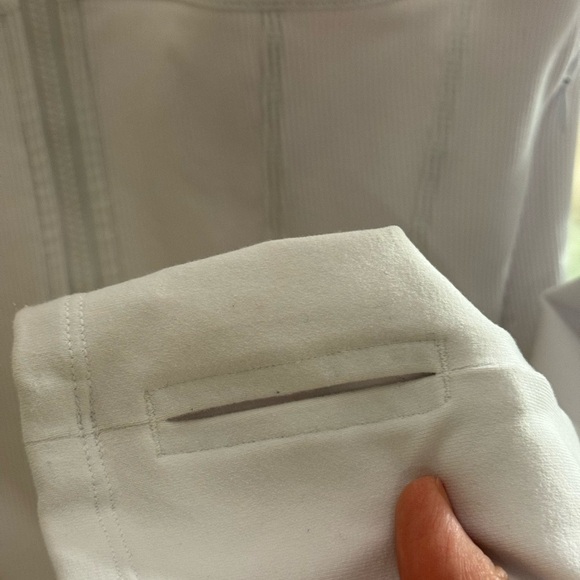 🤍🔥ALO Yoga Women's White Utility Jacket - Picture 7 of 9